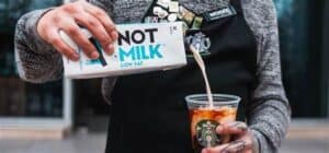 NotCo creó dos nuevos productos que prometen impactar en el mundo del café: Why Not Barista Club y NotMilk Barista Club.