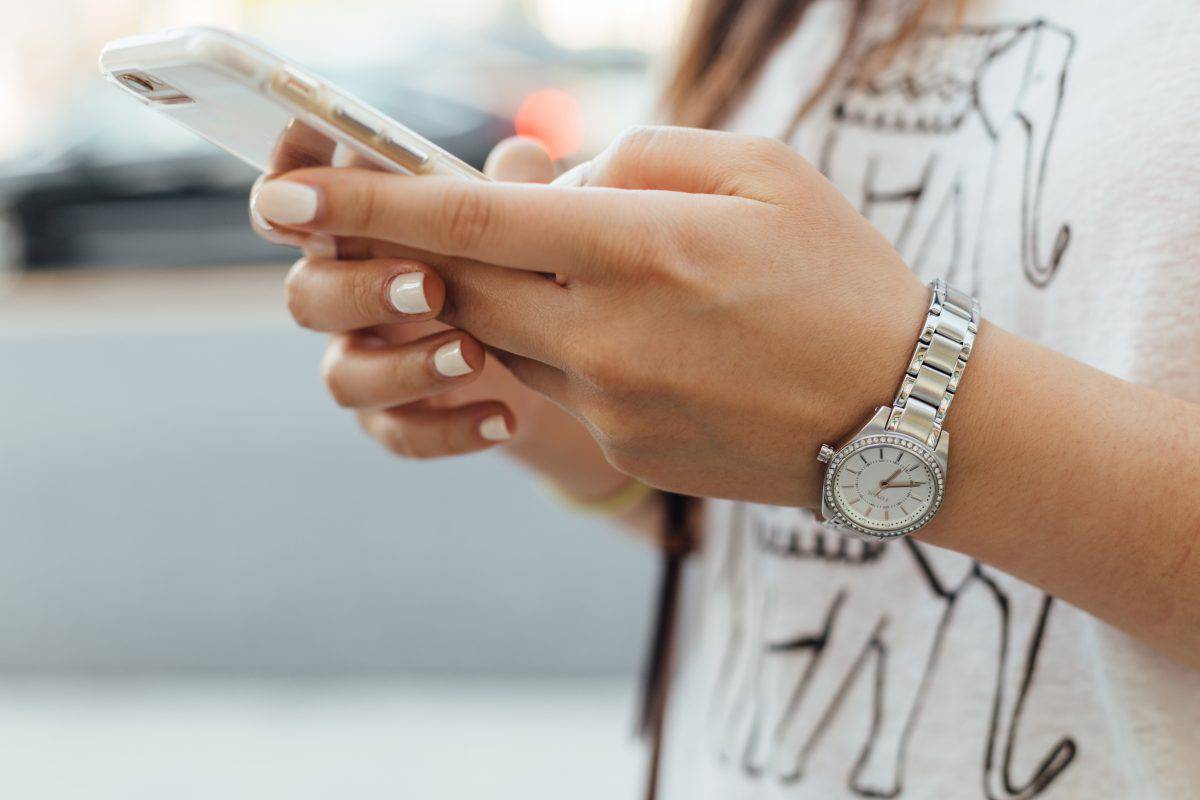 Santander Mexico And Whatsapp Announce Pilot For In-app Wire Transfers