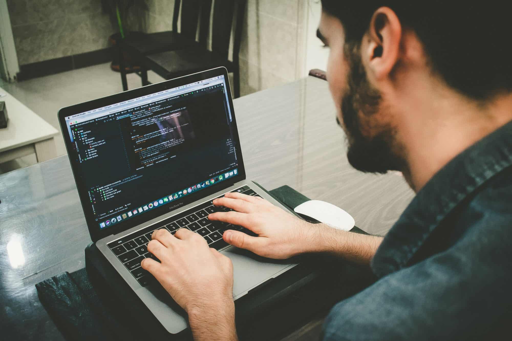 Chilean Saas Rocketbot Raises Us$500,000, Plans To Land In Mexico This Year