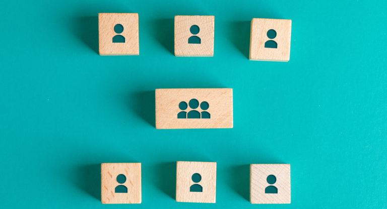 2/3 De La Fuerza Laboral No Se Siente Comprometida Con Su Empresa. Slik Obtuvo Us$390,000 Para Mejorar Esta Métrica