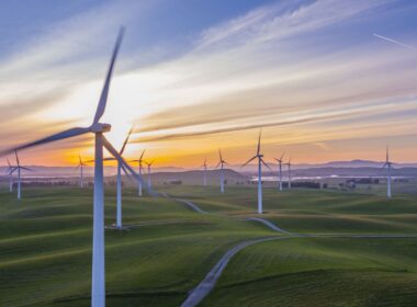 Amazon dio a conocer sus planes para construir su primer parque eólico a gran escala en Brasil, con una capacidad de 49,5 MW.