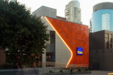 Itaú Unibanco cryptocurrency trading