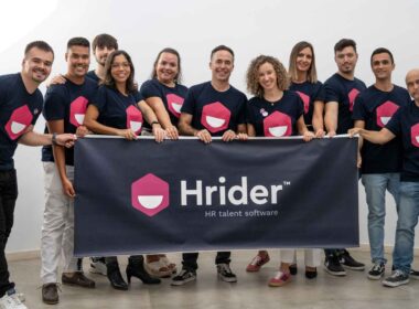 Hrider De Málaga Premia A Sus Empleados Con Una Prima De 10.000 Euros Por Su Crecimiento Excepcional