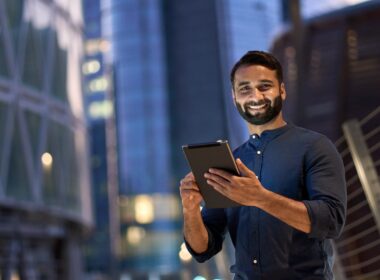 Self, Una Fintech De Gestión De Activos Con Inteligencia Artificial, Prevé Su Expansión En Colombia En 2024